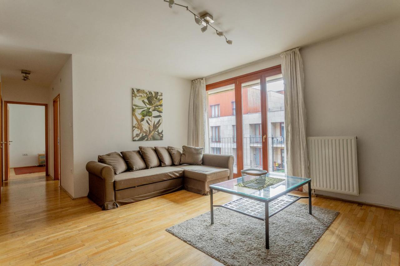K9 Apartment Budapest Bagian luar foto