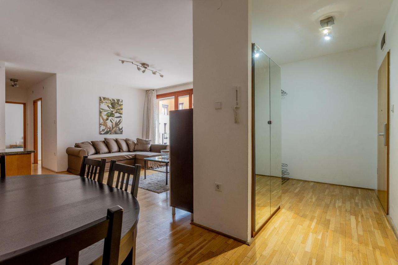 K9 Apartment Budapest Bagian luar foto